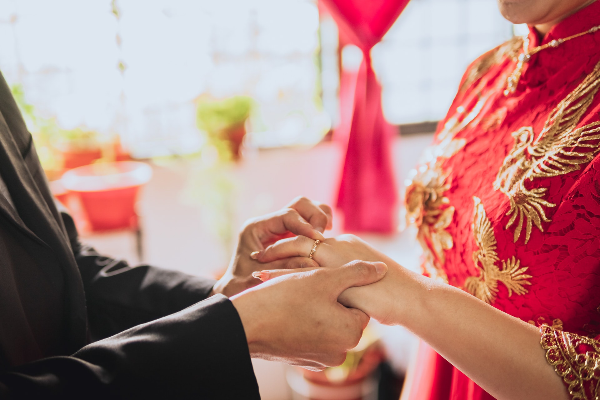 ROM & Solemnisation photoshoot — Yanhan and Wife